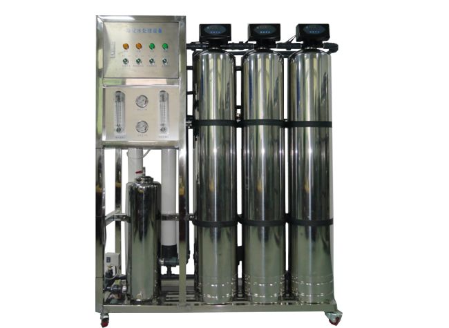 反滲透純凈水設(shè)備價(jià)格，反滲透純凈水設(shè)備應(yīng)用領(lǐng)域介紹
